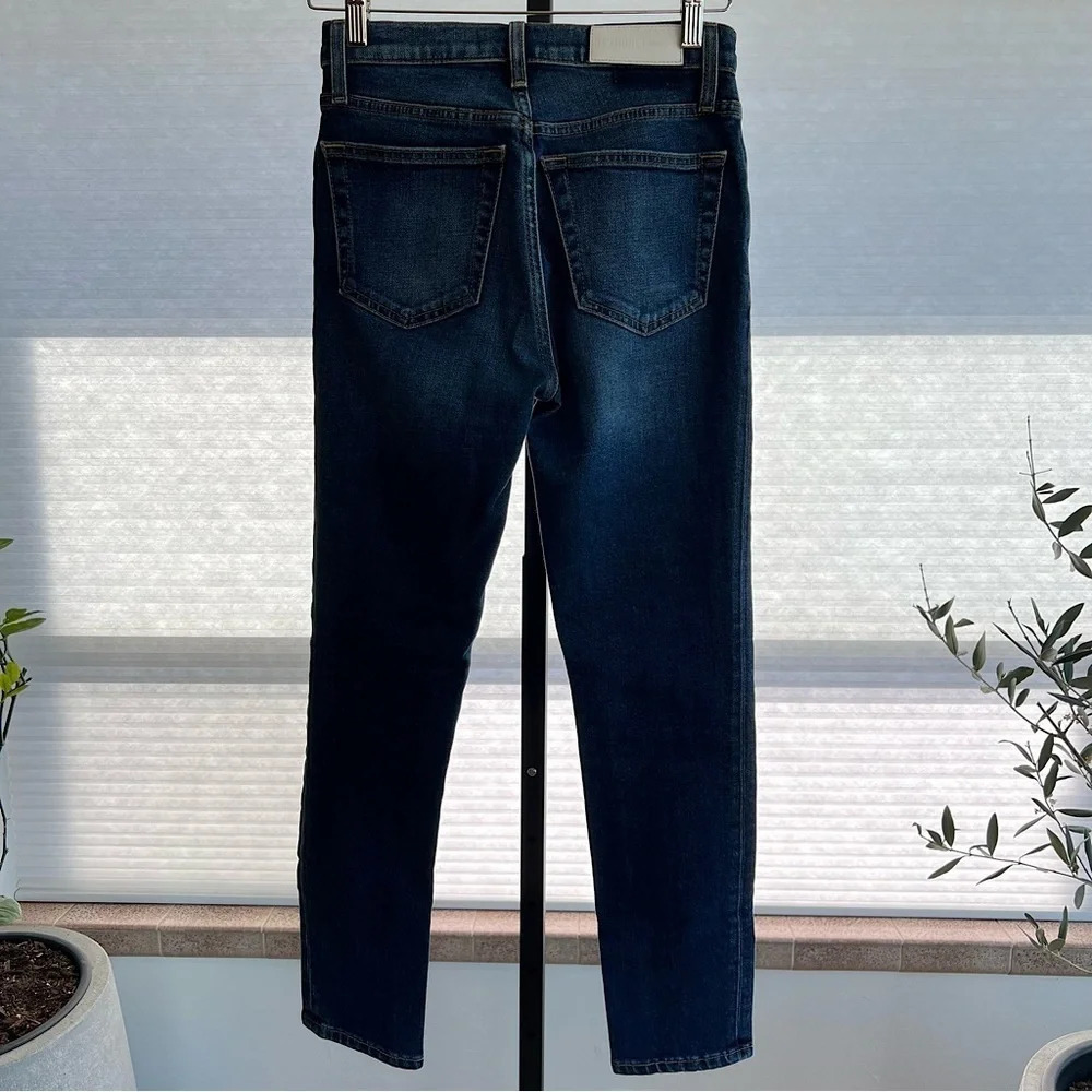 Re/Done High Rise Medium Dark Slim Leg Jeans 24 Classic Casual Contemporary - Picture 4 of 6